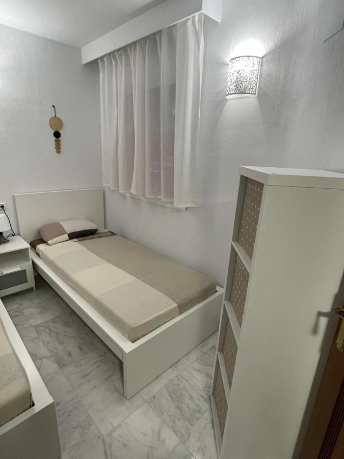 Beach Apartament In Torrevieja Exterior photo